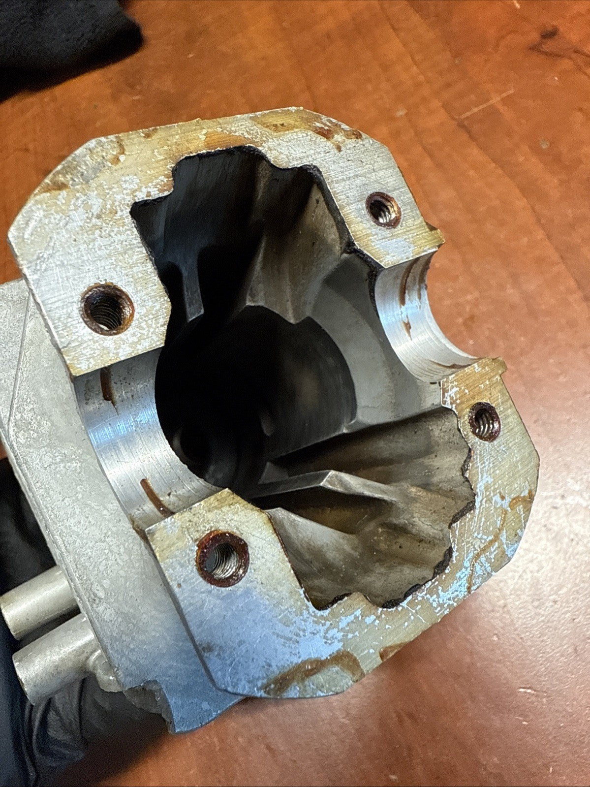 Use OEM Part Cylinder Assy For 14” McCulloch Chainsaw MAC3200 Gas Chainsaw