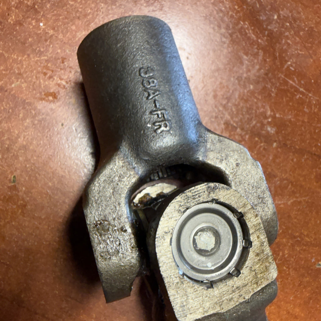 2002 Suzuki Volusia VL800 Rear Final Drivetrain Propeller Shaft Universal Yoke