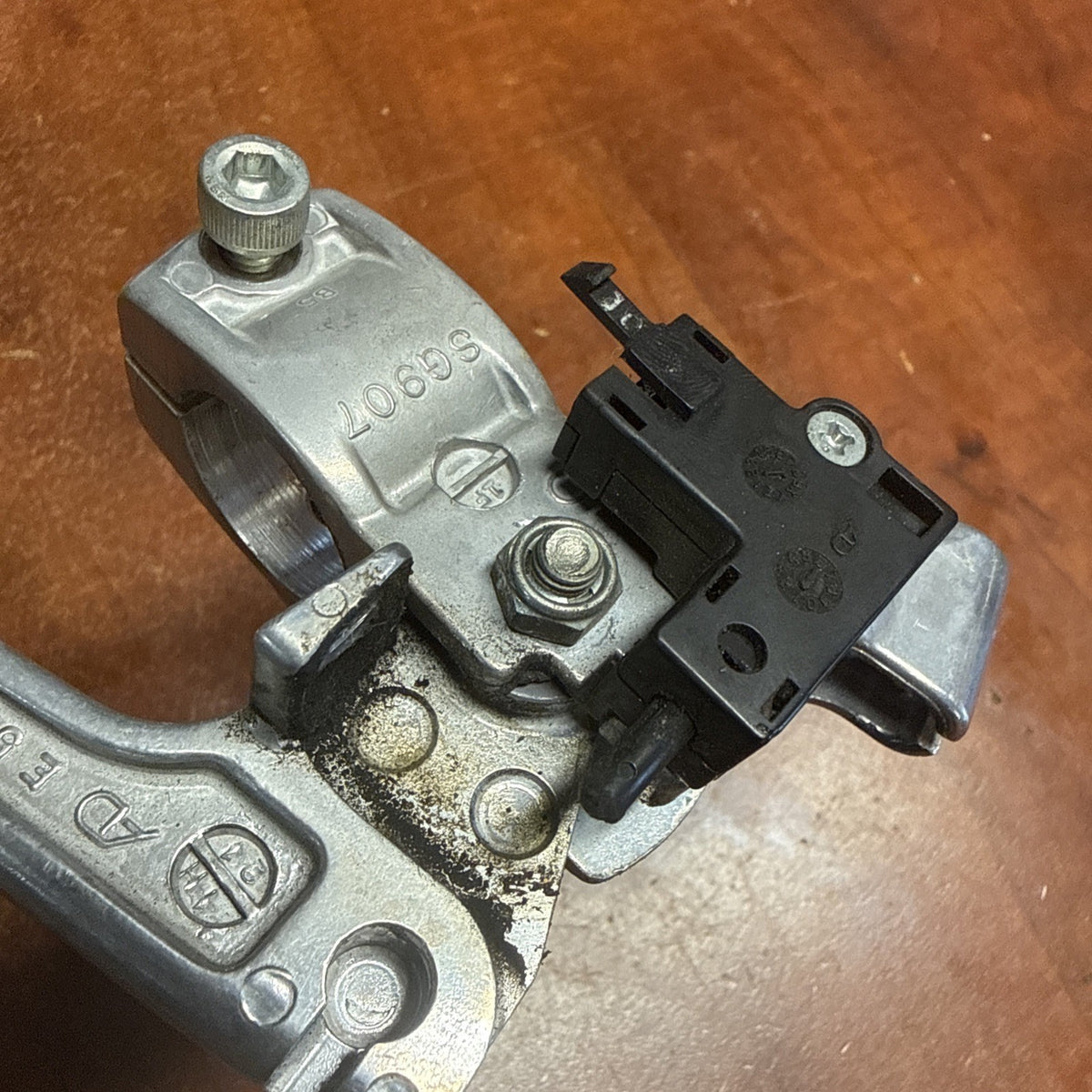 2002 Suzuki Volusia VL800 Left Clutch Lever Handle & Perch Mount Bracket OEM