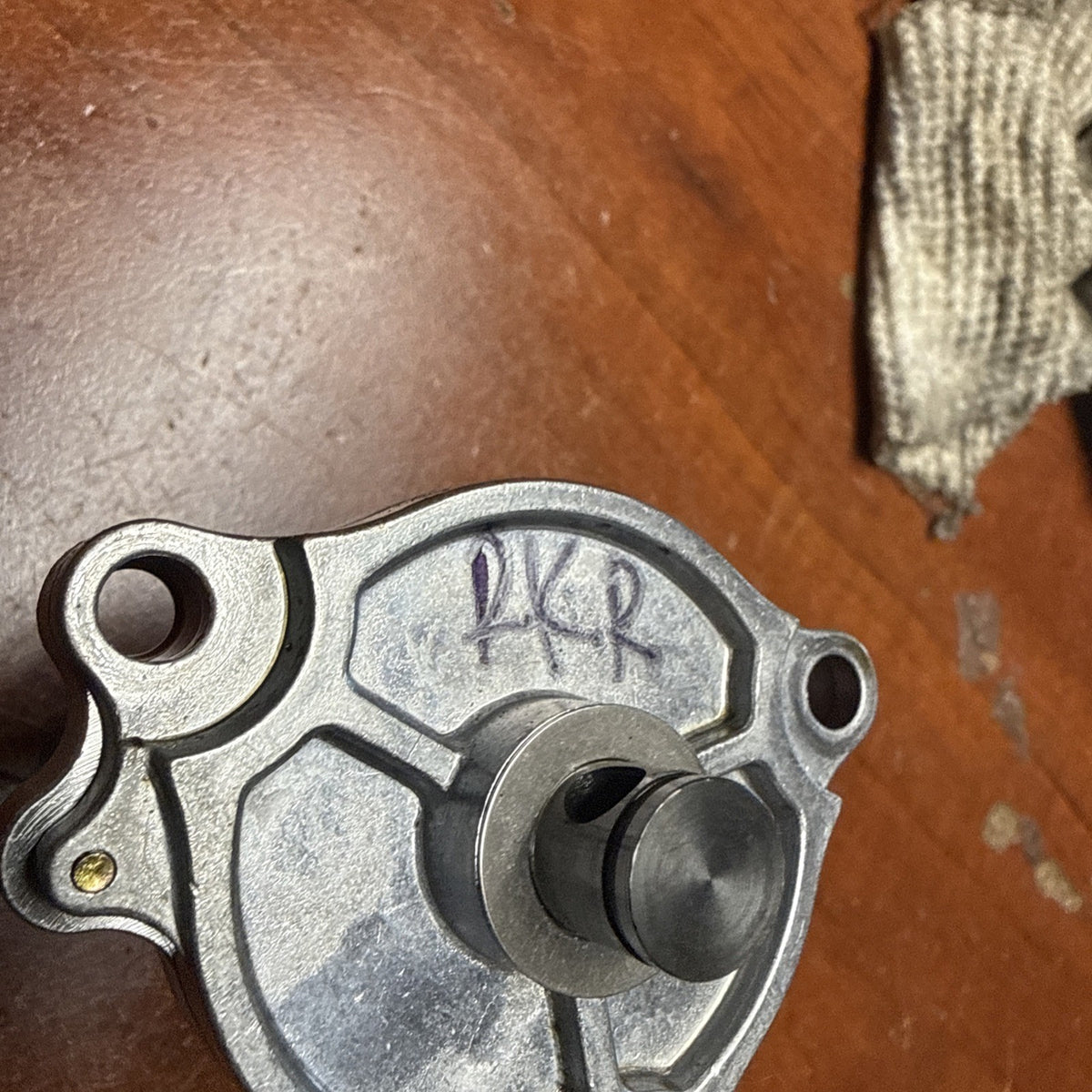 OEM 2002 Suzuki Volusia VL800 Engine Oil Pump Assembly Housing With Bolts