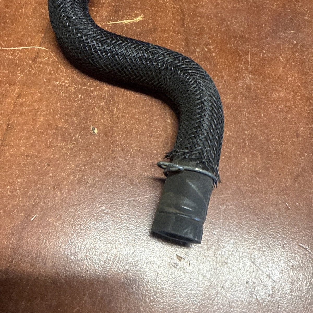 2002 Suzuki Volusia VL800 Second 2nd Air Cleaner Intake Feed Hose Line OEM