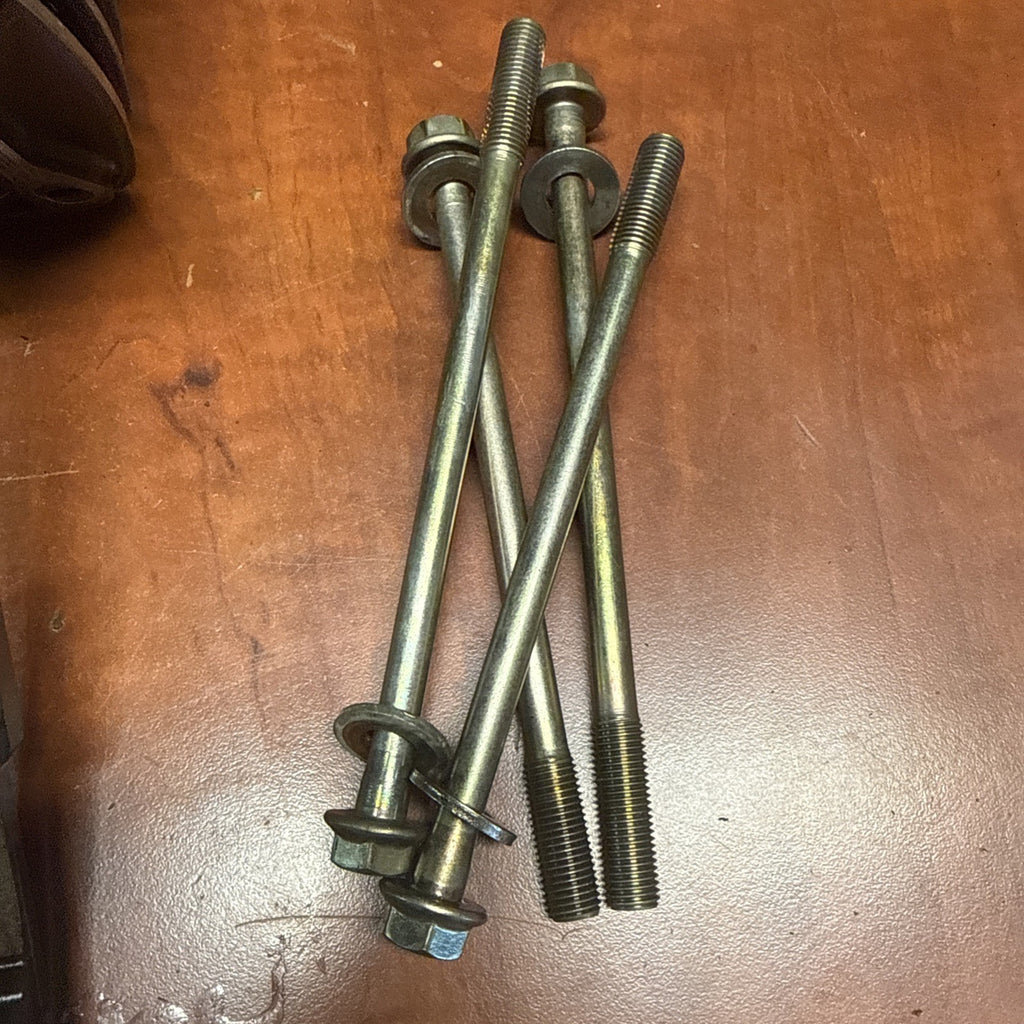 Suzuki Volusia VL800 Front Cylinder Head Valves Springs Guide Bolts Gasket Kit