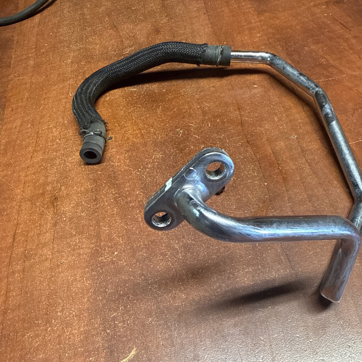2002 Suzuki Volusia VL800 Rear 2nd Air Hose Pipe 18471-41F00 18420-41F10 OEM