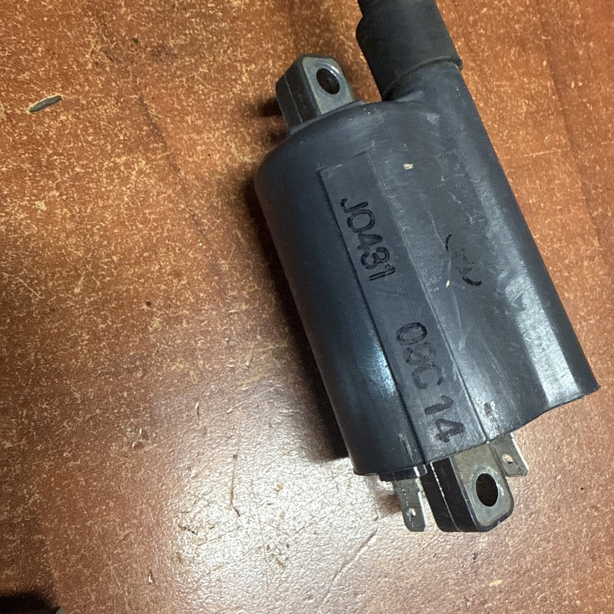 2002 Suzuki Volusia VL800 Rear Spark Plug Sparking Plug Cap Ignition Coil OEM