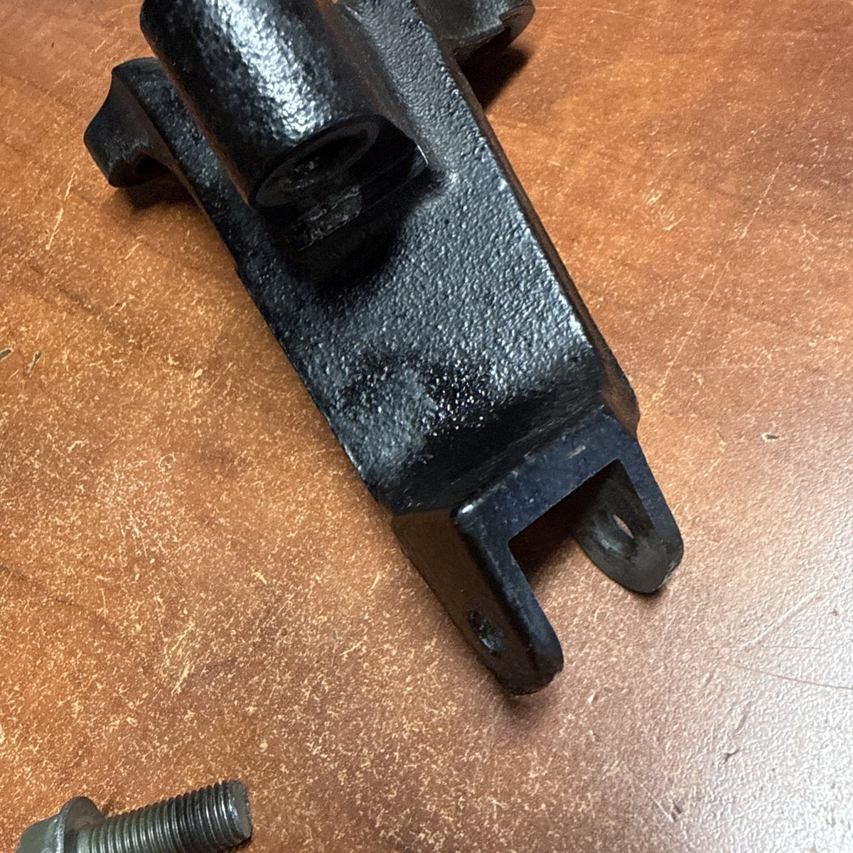 2002 Suzuki Volusia VL800 Front Left Footrest Foot Peg Mount Support Bracket OEM