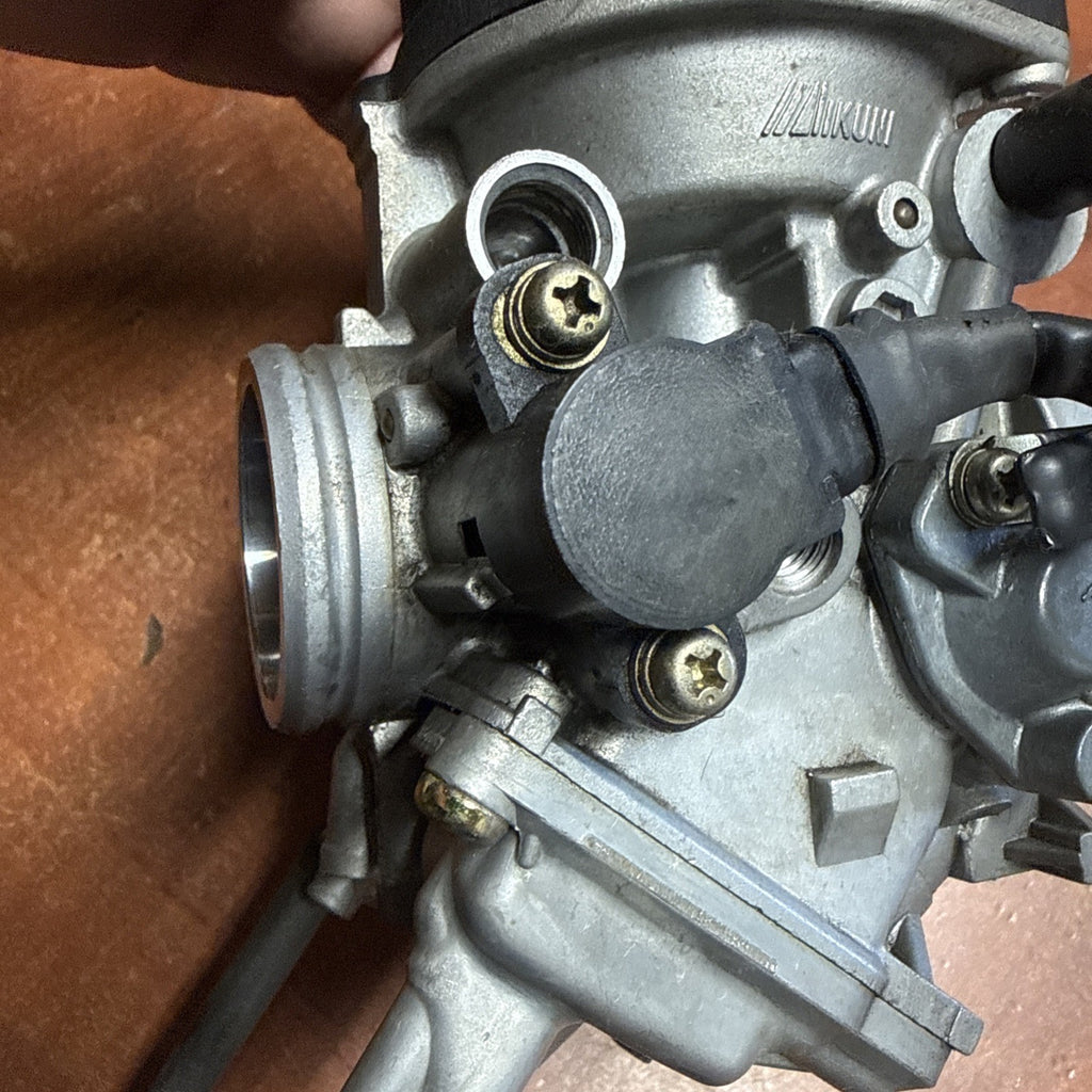 2002 Suzuki Volusia VL800 Intruder Mikuni BSR34 Fuel Carburetor Assembly OEM