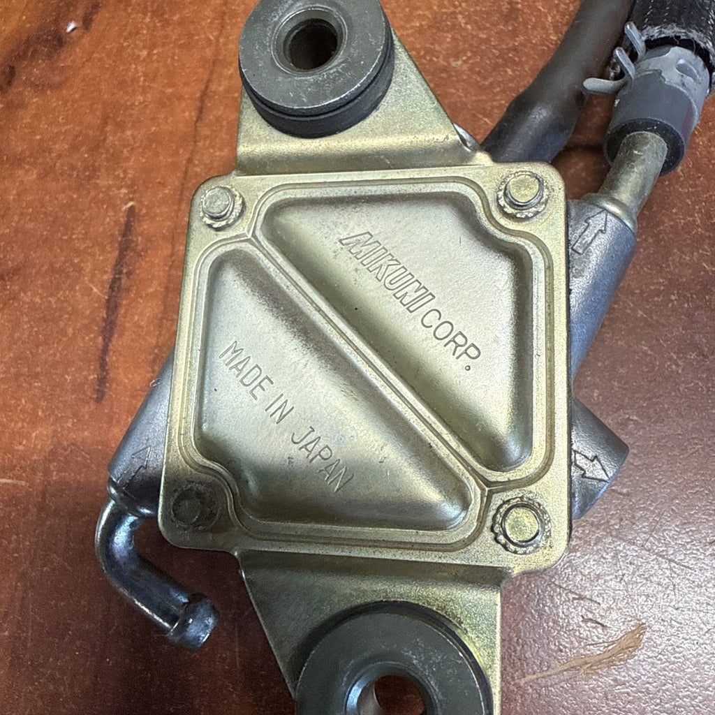 2002 Suzuki Volusia VL800 Intruder Mikuni Fuel Gas Vacuum Pump Hoses OEM