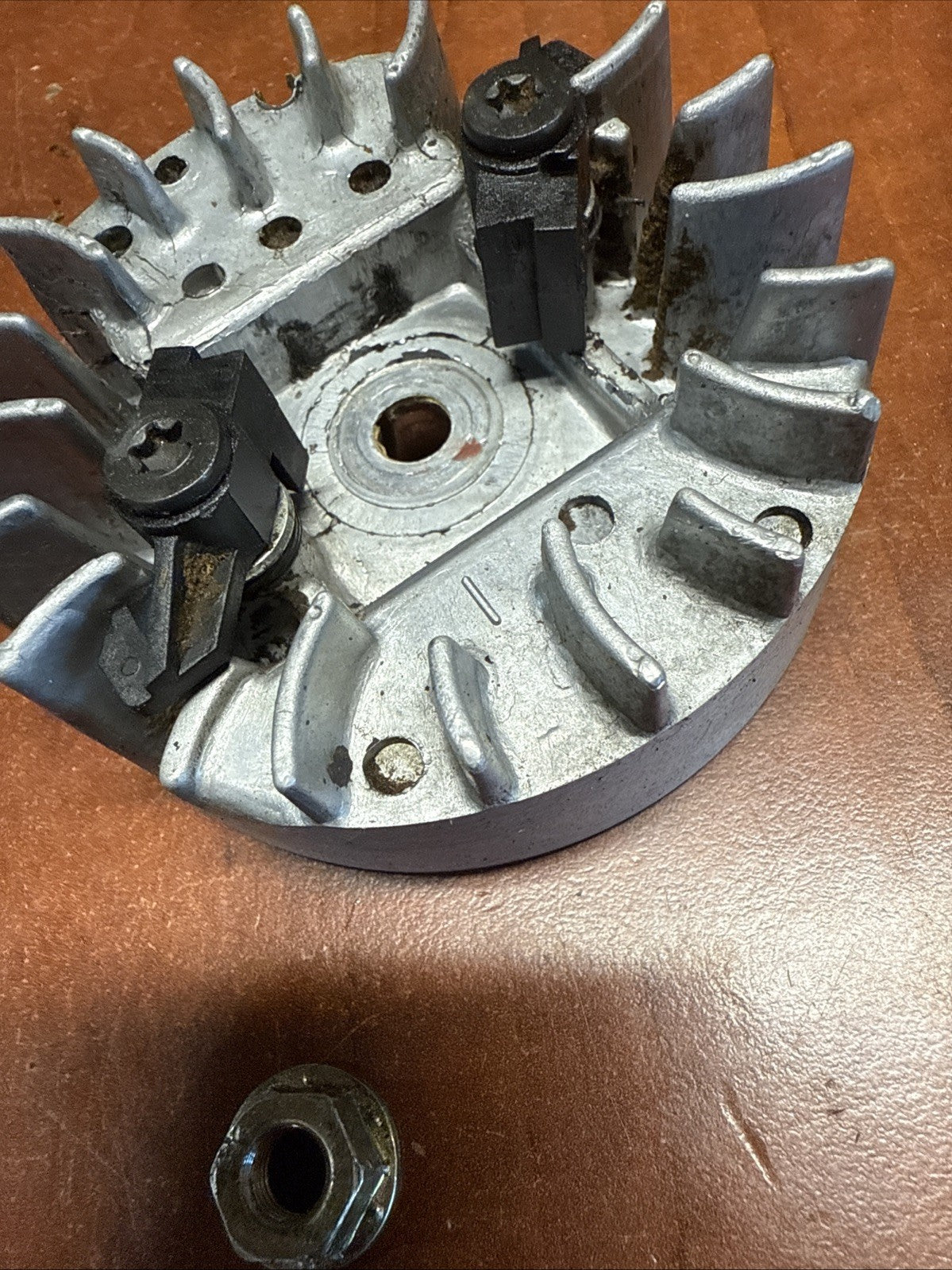 Use OEM Part Flywheel Assy For 14” McCulloch Chainsaw MAC3200 Gas Chainsaw