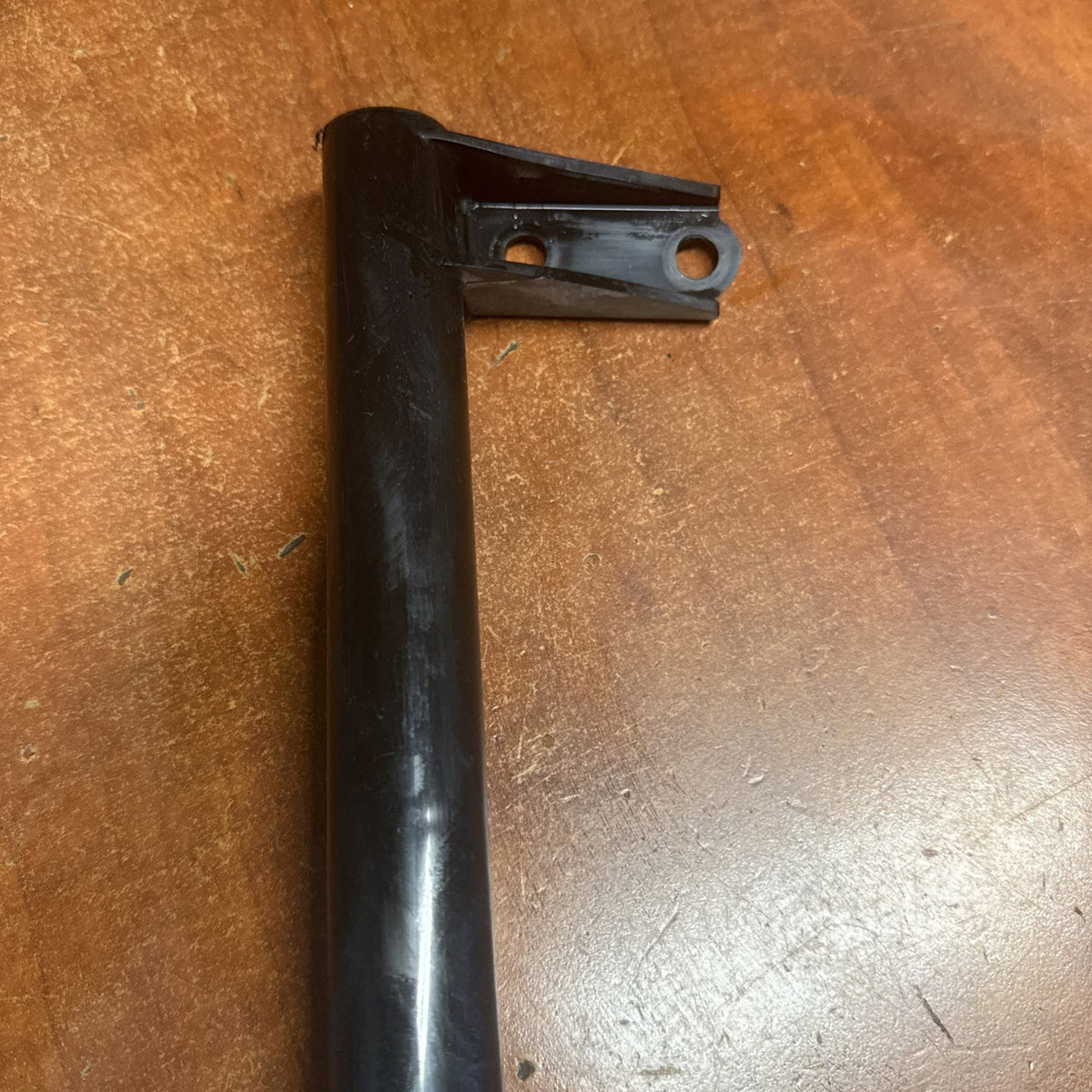 2002 Suzuki Volusia VL800 Rear Left Swinging Drive Arm Axle Plastic Cover Bolts