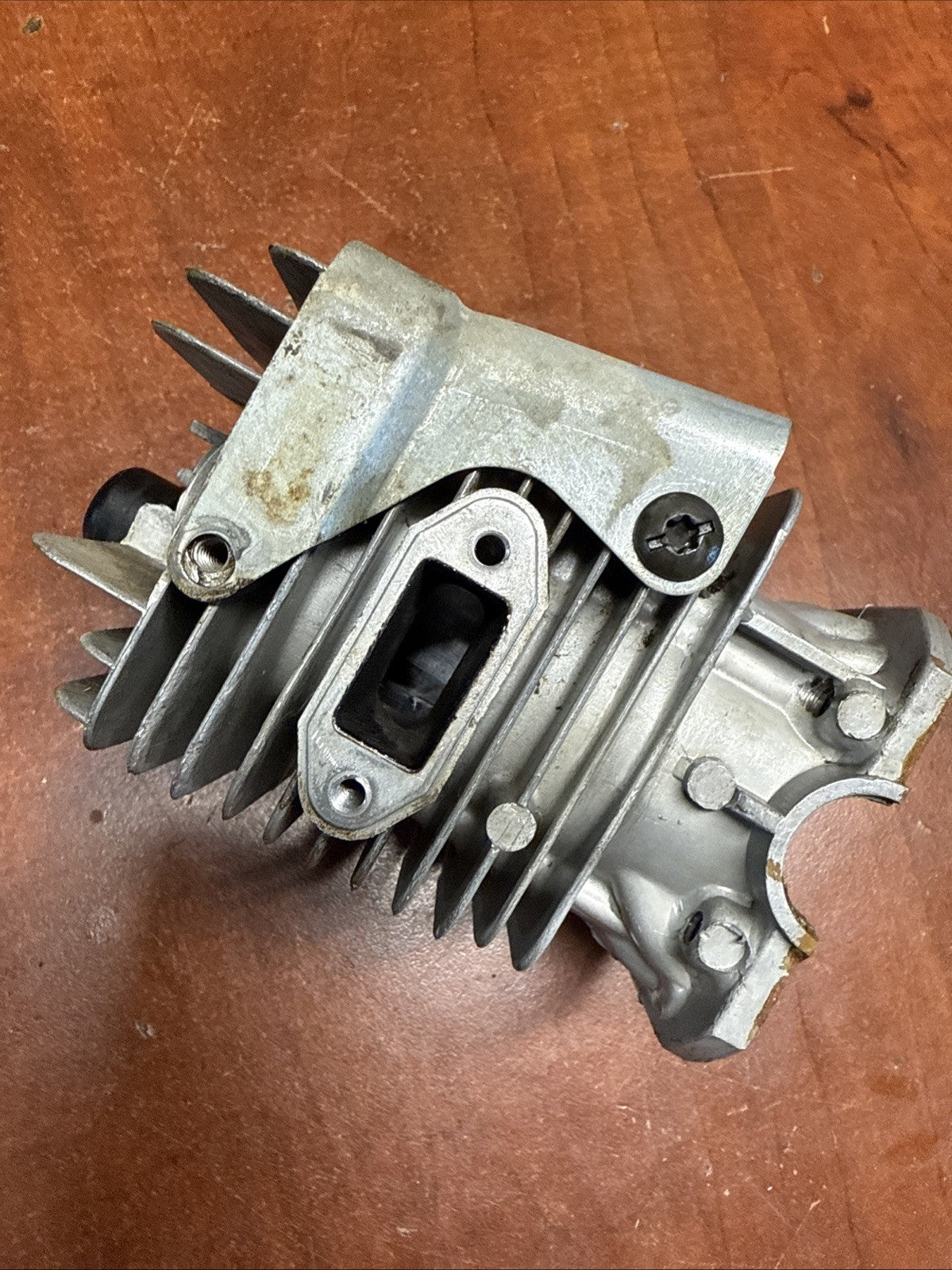 Use OEM Part Cylinder Assy For 14” McCulloch Chainsaw MAC3200 Gas Chainsaw