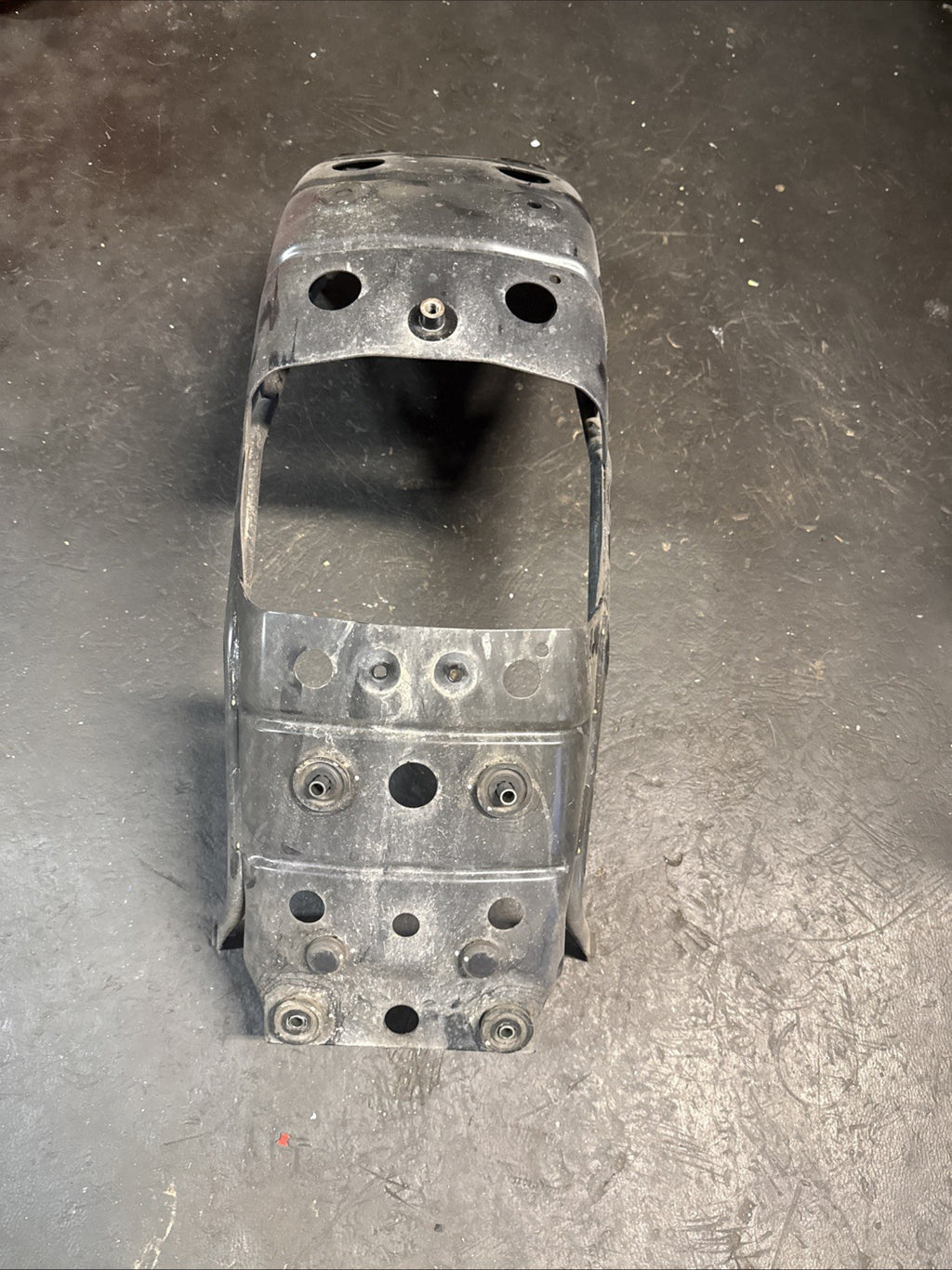 OeM 2002 Suzuki Volusia VL800 Rear Fender Steel Inner Support Brace Structure