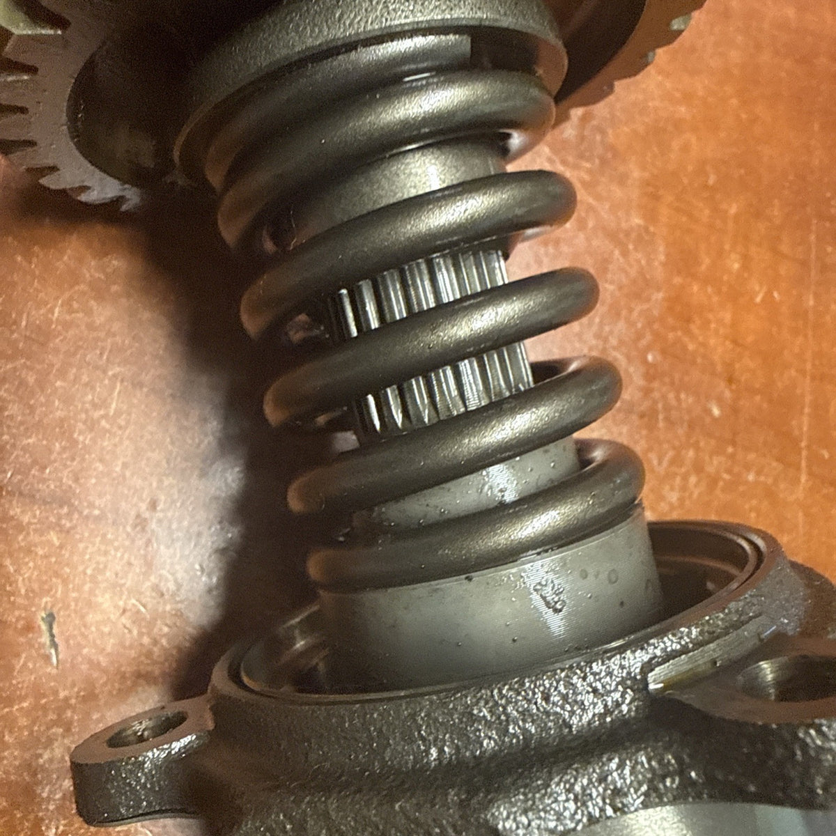 Suzuki Volusia 800 VL800 Secondary Drive Bevel Gear Shaft Damper Spring Assembly