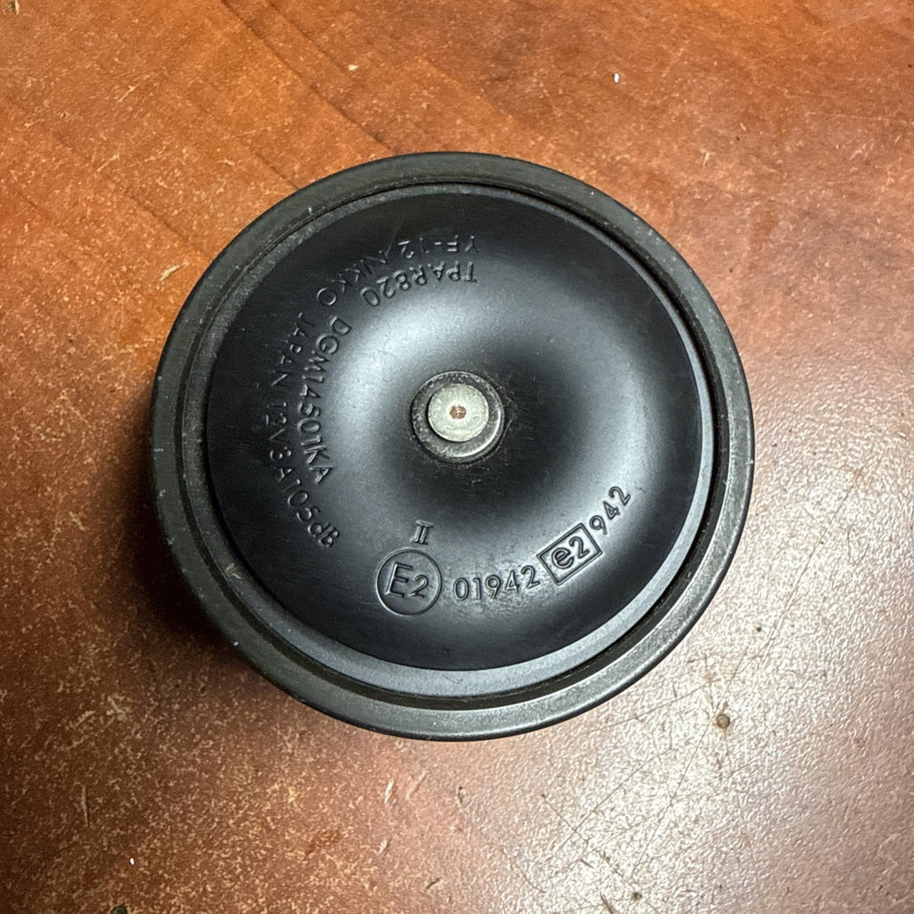 2002 Suzuki Volusia VL800 Electric Horn 12V 3A 105dB Nikko YF-12 OEM