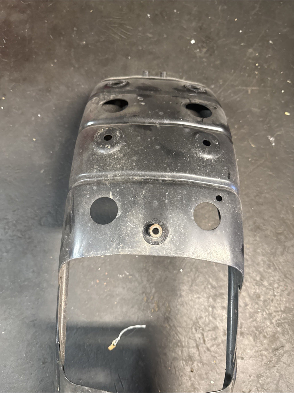 OeM 2002 Suzuki Volusia VL800 Rear Fender Steel Inner Support Brace Structure