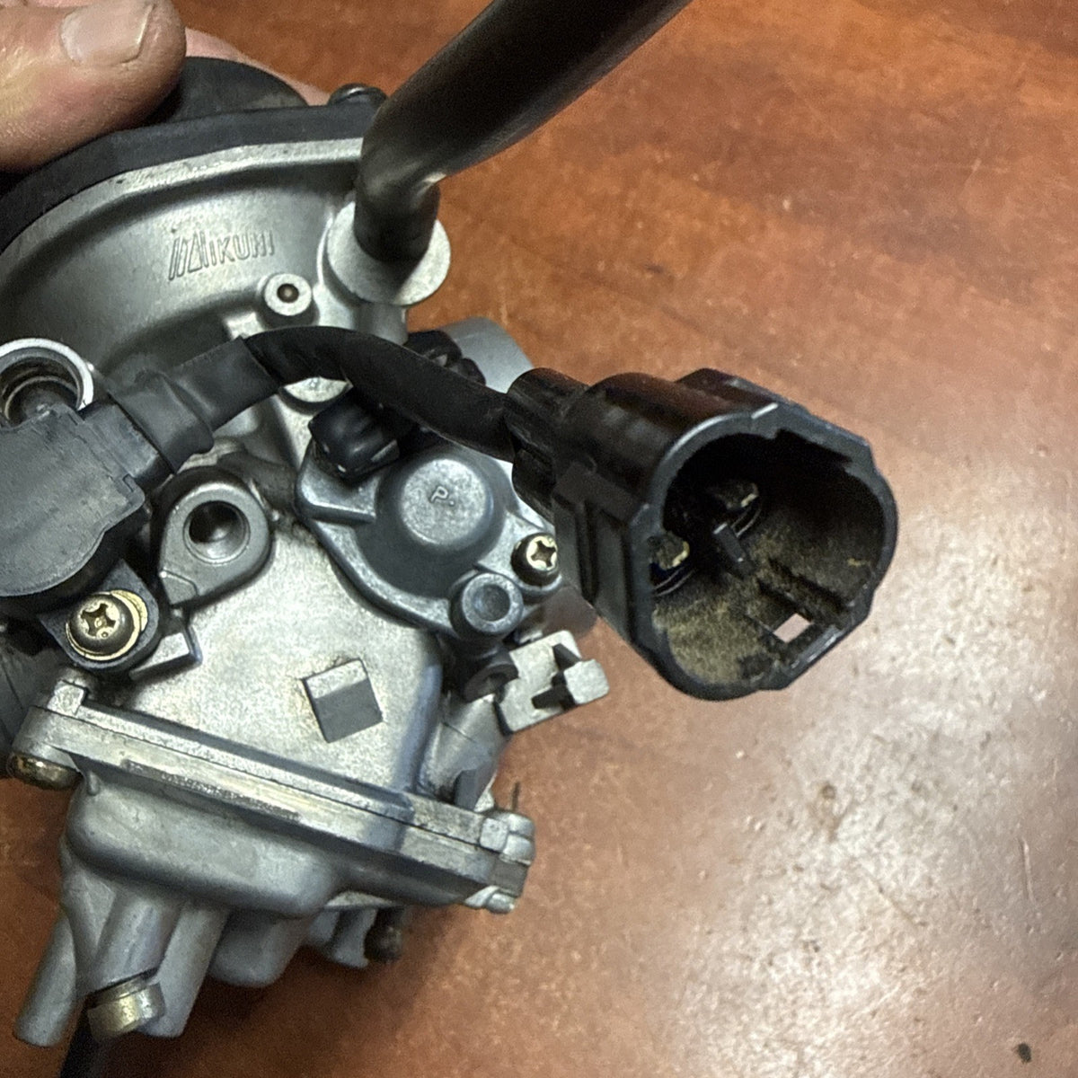 2002 Suzuki Volusia VL800 Intruder Mikuni BSR34 Fuel Carburetor Assembly OEM
