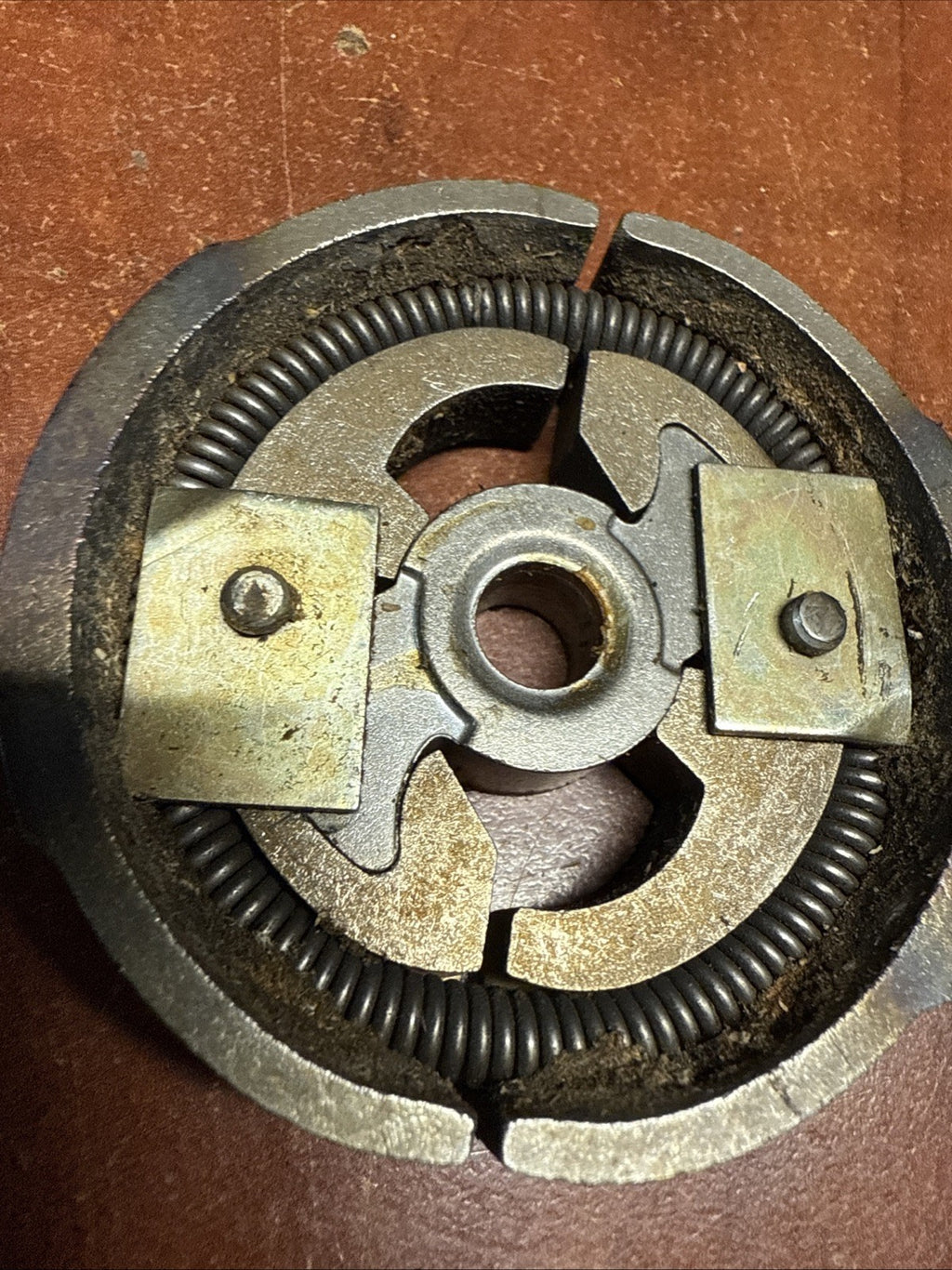 Use OEM Part Clutch Assy For 14” McCulloch Chainsaw MAC3200 Gas Chainsaw