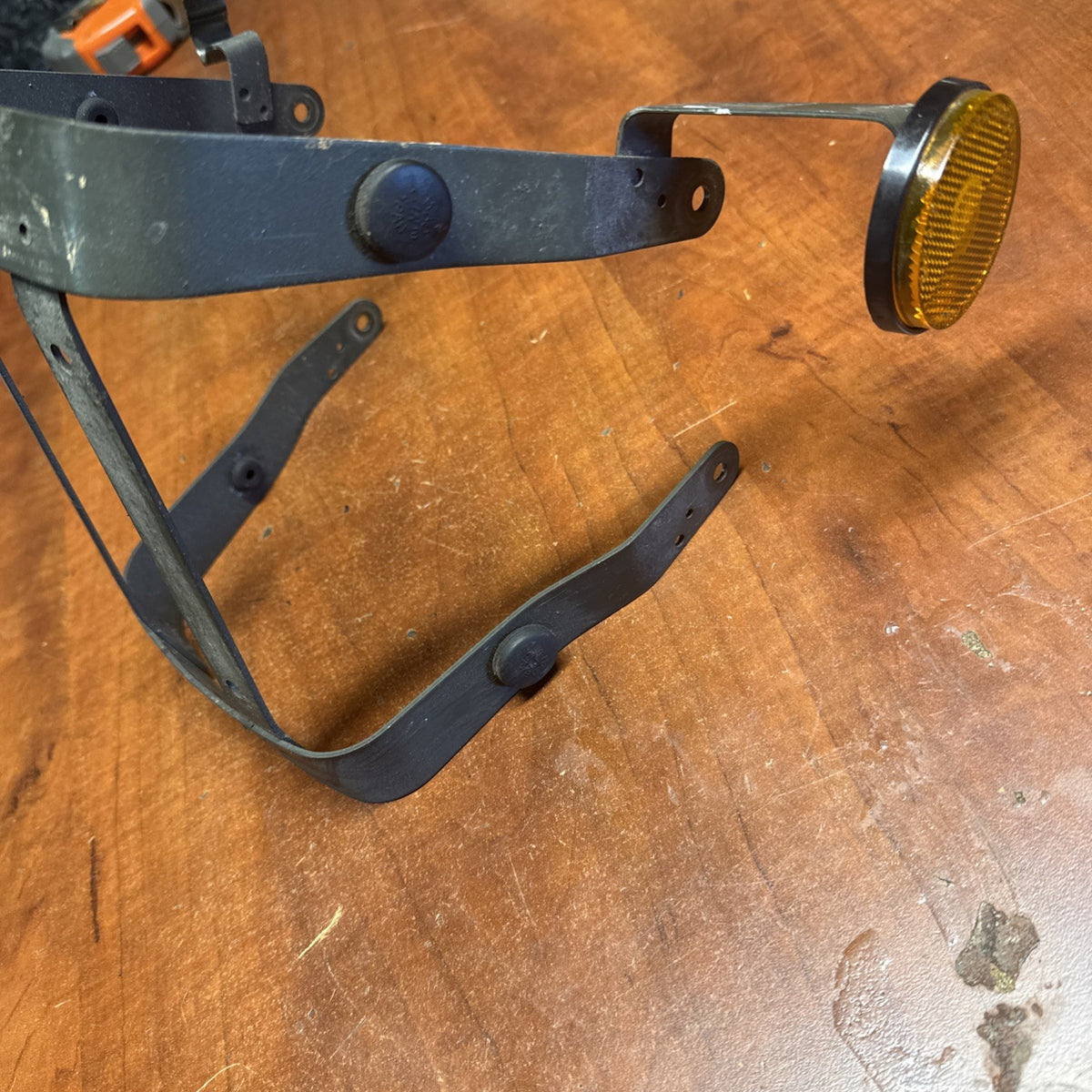 2002 Suzuki Volusia VL800 Front Fender Support Mount Core Inner Brace Bracket