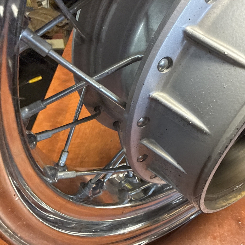 Suzuki Volusia 800 VL800 Rear Spoke Wheel Rim Hub 15x4.00 Cushions 2002