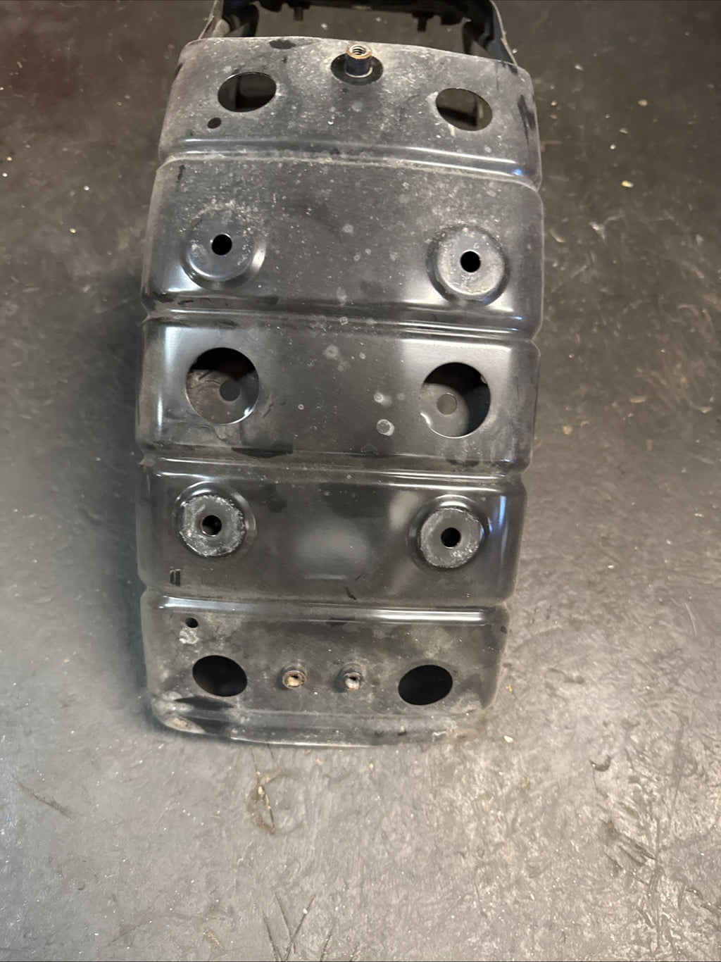 OeM 2002 Suzuki Volusia VL800 Rear Fender Steel Inner Support Brace Structure