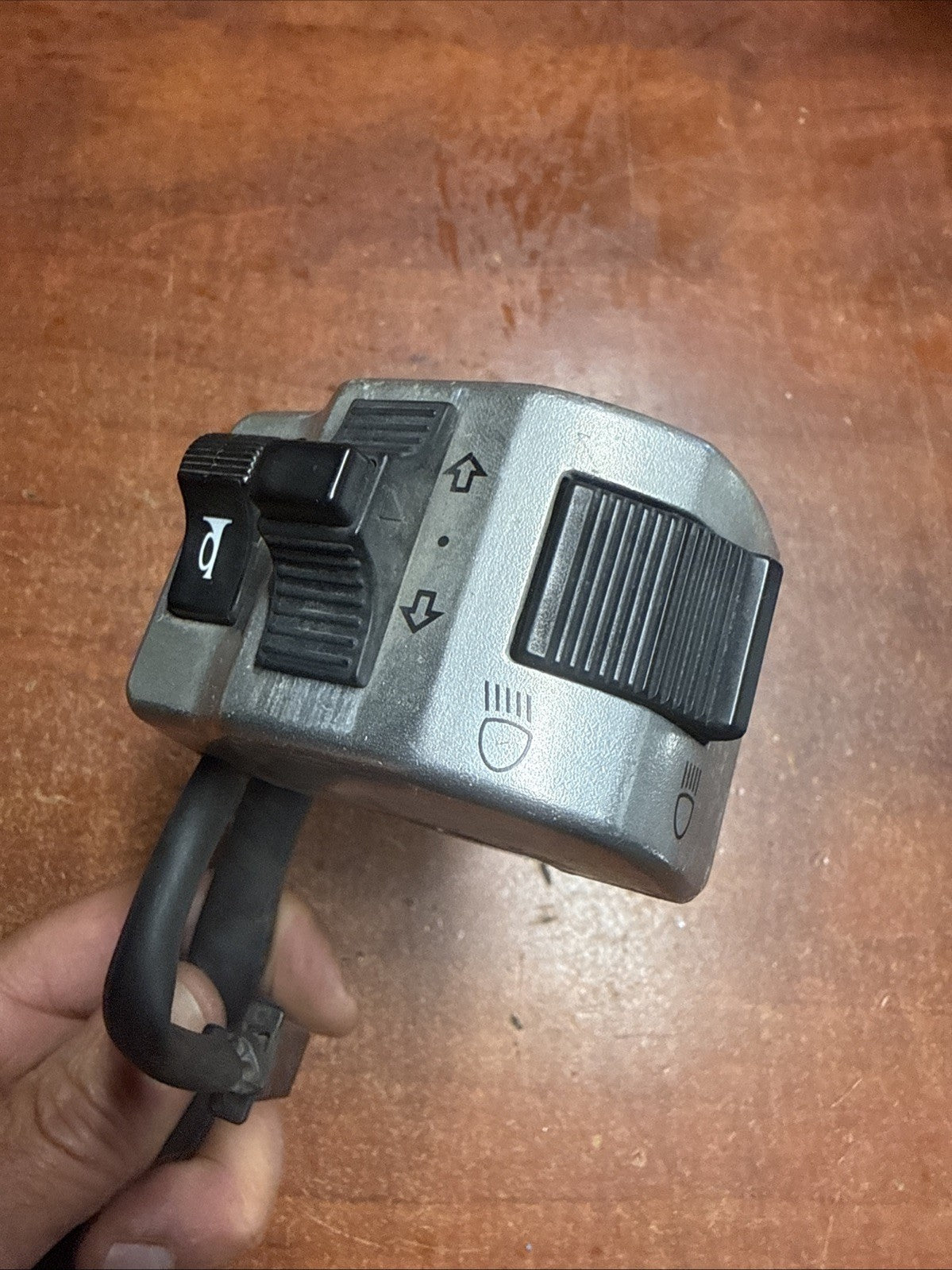 Used OEM 2002 Suzuki Volusia VL800 Left Handlebar Switch Housing Control Pod LH