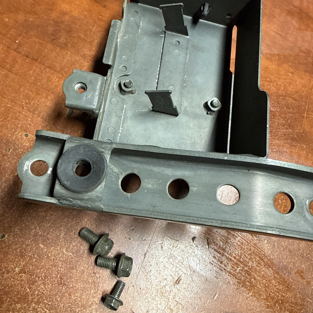 2002 Suzuki Volusia VL800 Voltage Regulator Rectifier Holder Tray Bracket OEM