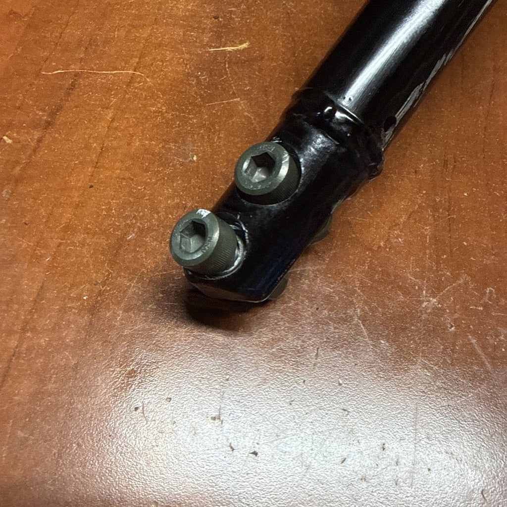 2002 Suzuki Volusia VL800 Right Lower Frame Subframe Rail Engine Crossmember