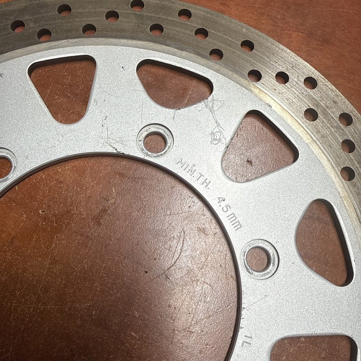 2002 Suzuki Volusia VL800 Front Wheel Brake Disc Rotor Minimal Wear OEM