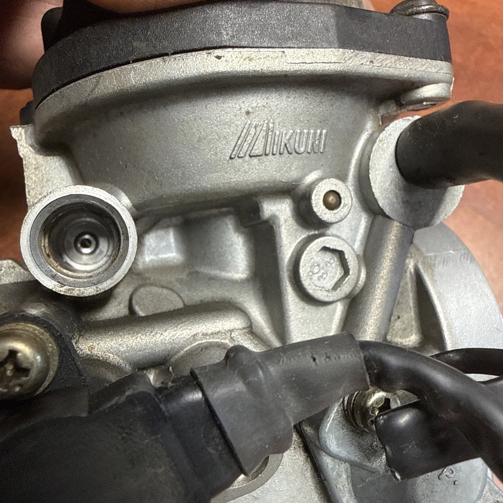 2002 Suzuki Volusia VL800 Intruder Mikuni BSR34 Fuel Carburetor Assembly OEM