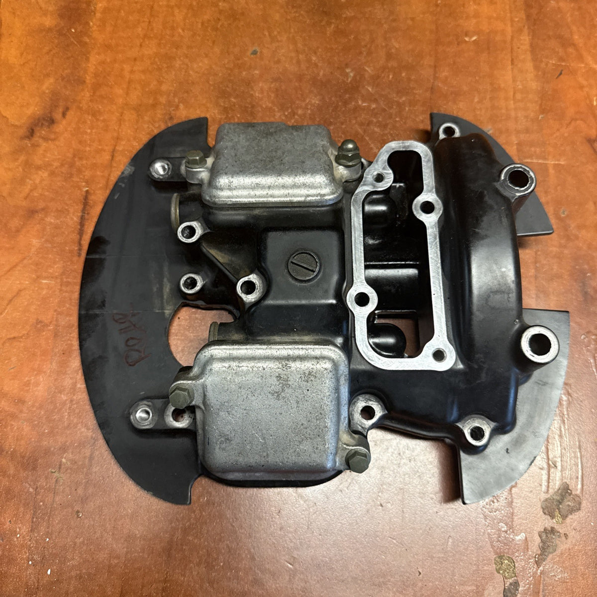 Suzuki Volusia VL800 Rear Cylinder Head Top Cover Valve Rocker Arms Protection
