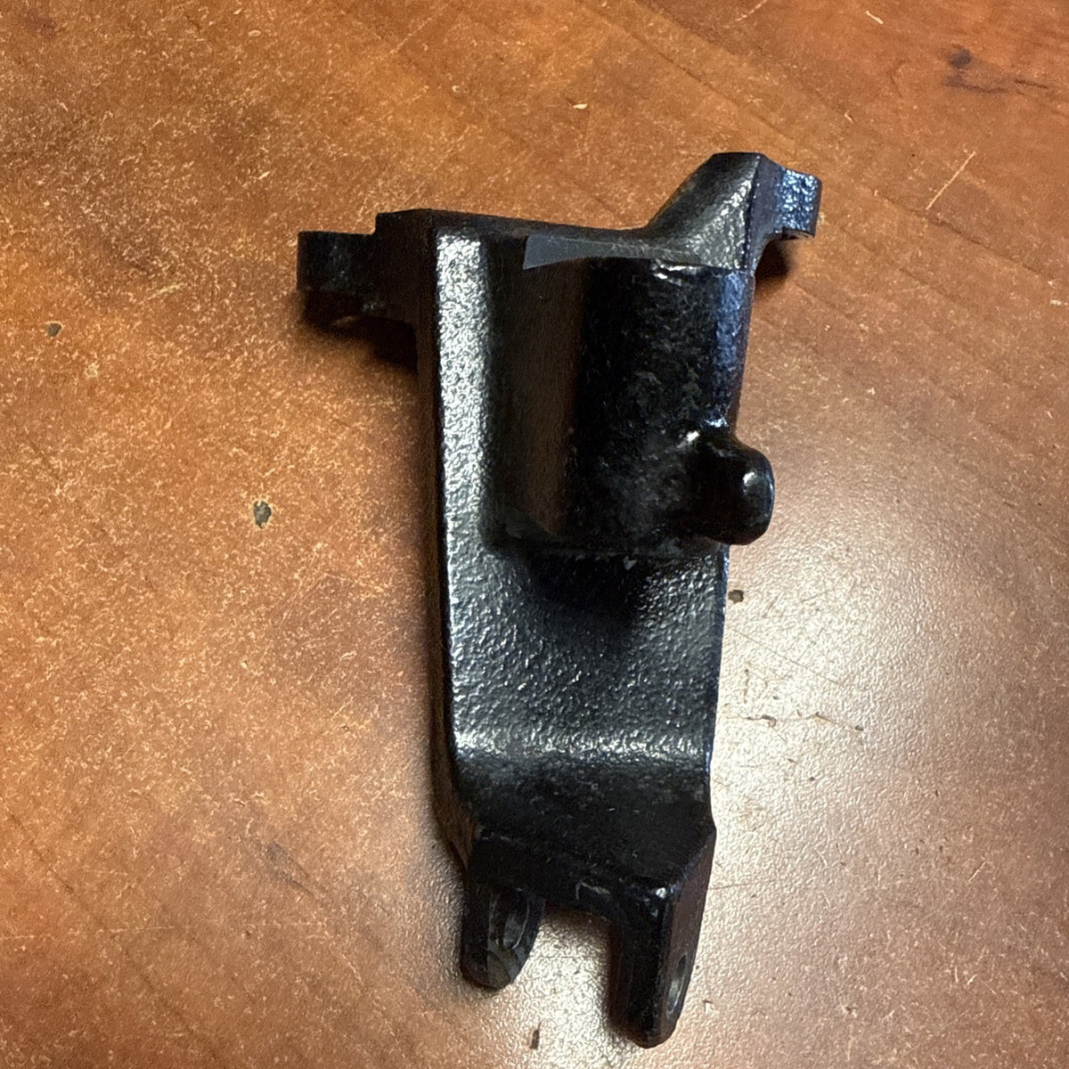 2002 Suzuki Volusia VL800 Front Right Footrest Foot Peg Mount Support BracketOEM