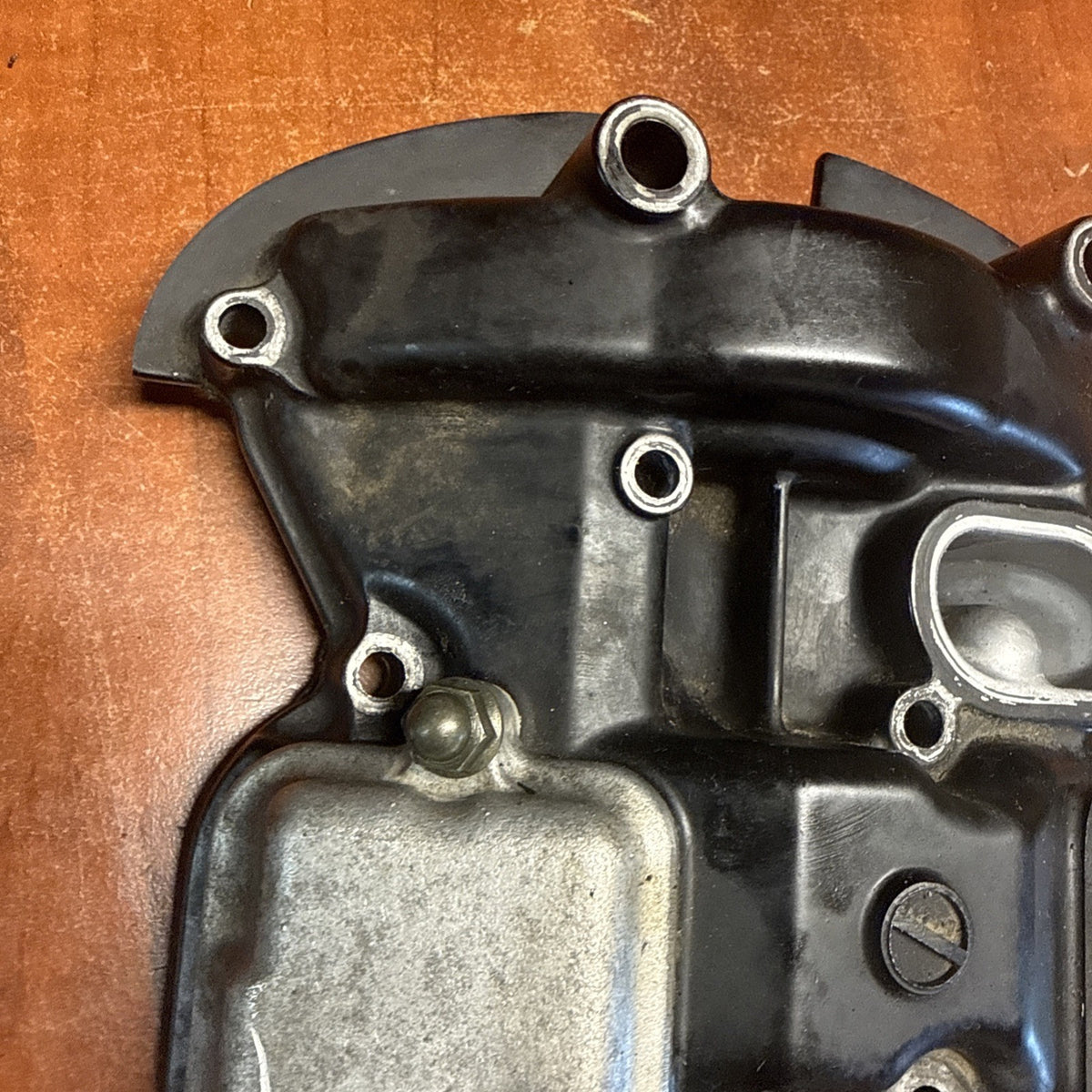 2002 Suzuki Volusia VL800 Front Cylinder Head Cover Valve Rocker Arms Shrouds