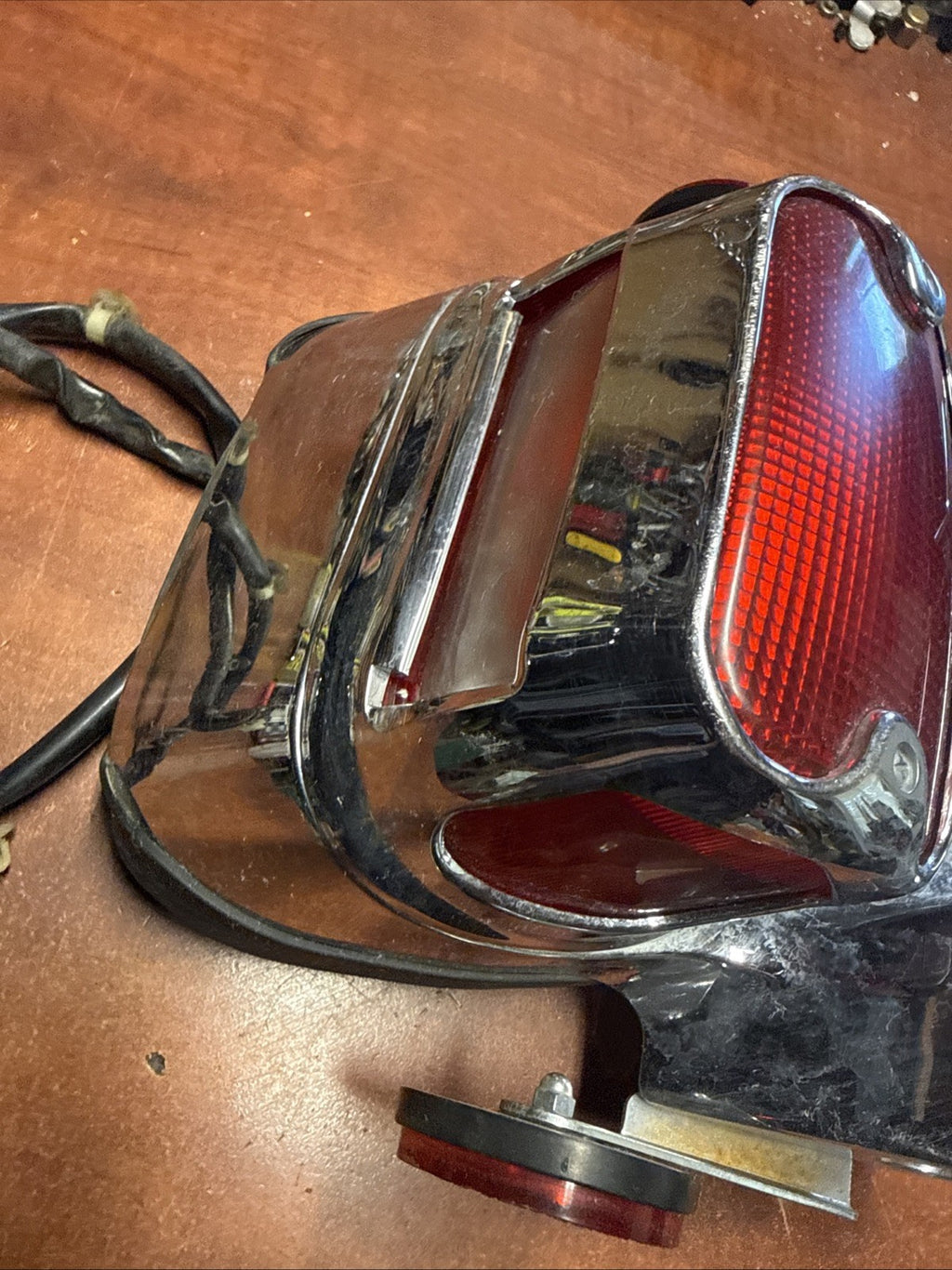 Used OEM 2002 Suzuki Volusia VL800 Rear Tail Light Brake Lamp Assembly Stanley