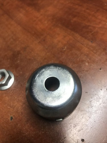 Use OEM Parts 797431 CUP FLYWHEEL Briggs and Stratton 12D133-0133-E8 Ariens