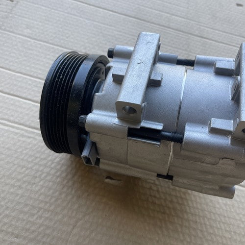 New A/C Compressor  VISTEON 010310 DEN 4718139 903100 Fits 01-07 Ford 01-05 Merc