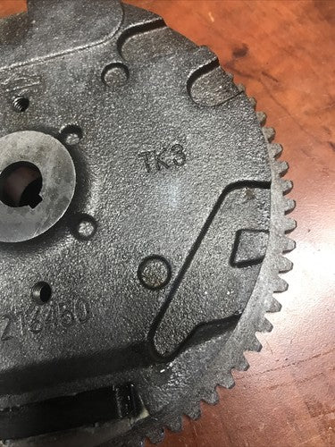 Use OEM Parts 699516 Flywheel Assembly Briggs and Stratton 12D133-0133-E8 Ariens