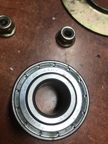 OEM Part Flange Bearing Assy For 22” Yard Machines 31A-32AD729 Gas Snow Thrower