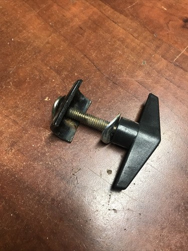 OEM Part Handle Wing Assembly For 22” Yard Machines 31A-32AD729 Gas Snow Thrower