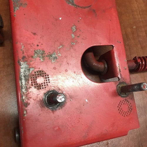 Use OEM Part Engine Support Assy For 22” Snapper   I422 Gas 4 Cyc. Snowblower