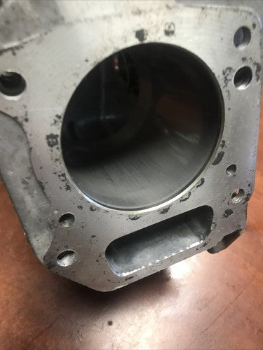 Use OEM Parts 699510 CYLINDER Assy Briggs and Stratton 12D133-0133-E8 Ariens