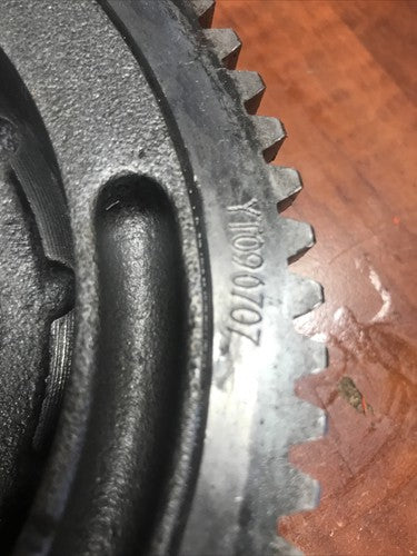 Use OEM Parts 699516 Flywheel Assembly Briggs and Stratton 12D133-0133-E8 Ariens