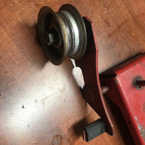 Use OEM Part Engine Support Assy For 22” Snapper   I422 Gas 4 Cyc. Snowblower
