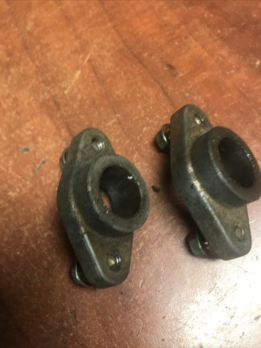 Used OEM Parts 2x Wheel Axle Bushings  Assembly for Ariens 920006 Snowblower 24