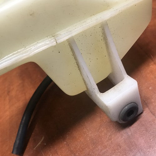 OEM Part Fuel Tank Assy For 38180 Toro Snow Thrower Toro 47PJ8  Engine