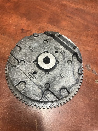 Use OEM Parts 699516 Flywheel Assembly Briggs and Stratton 12D133-0133-E8 Ariens