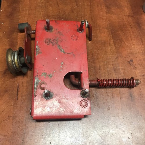 Use OEM Part Engine Support Assy For 22” Snapper   I422 Gas 4 Cyc. Snowblower