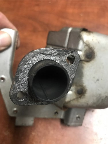 Use OEM Parts 790548 MUFFLER  Assy Briggs and Stratton 12D133-0133-E8 Ariens