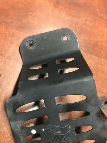 Use OEM Parts Muffler Guard Assembly Briggs and Stratton 12D133-0133-E8 Ariens