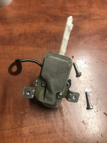 Use OEM Parts Complete Carburetor Assy Briggs and Stratton 12D133-0133-E8 Ariens