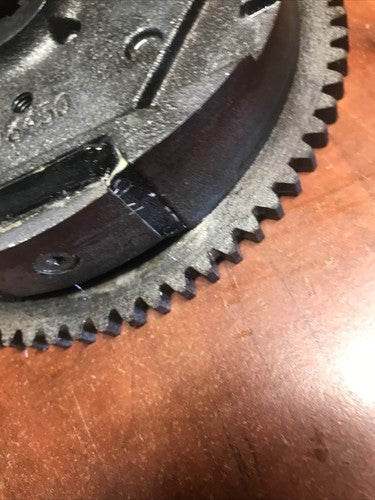 Use OEM Parts 699516 Flywheel Assembly Briggs and Stratton 12D133-0133-E8 Ariens
