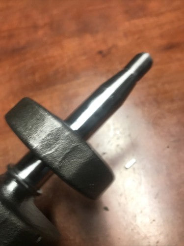 Use OEM Parts 797072 Crankshaft Assy Briggs and Stratton 12D133-0133-E8 Ariens